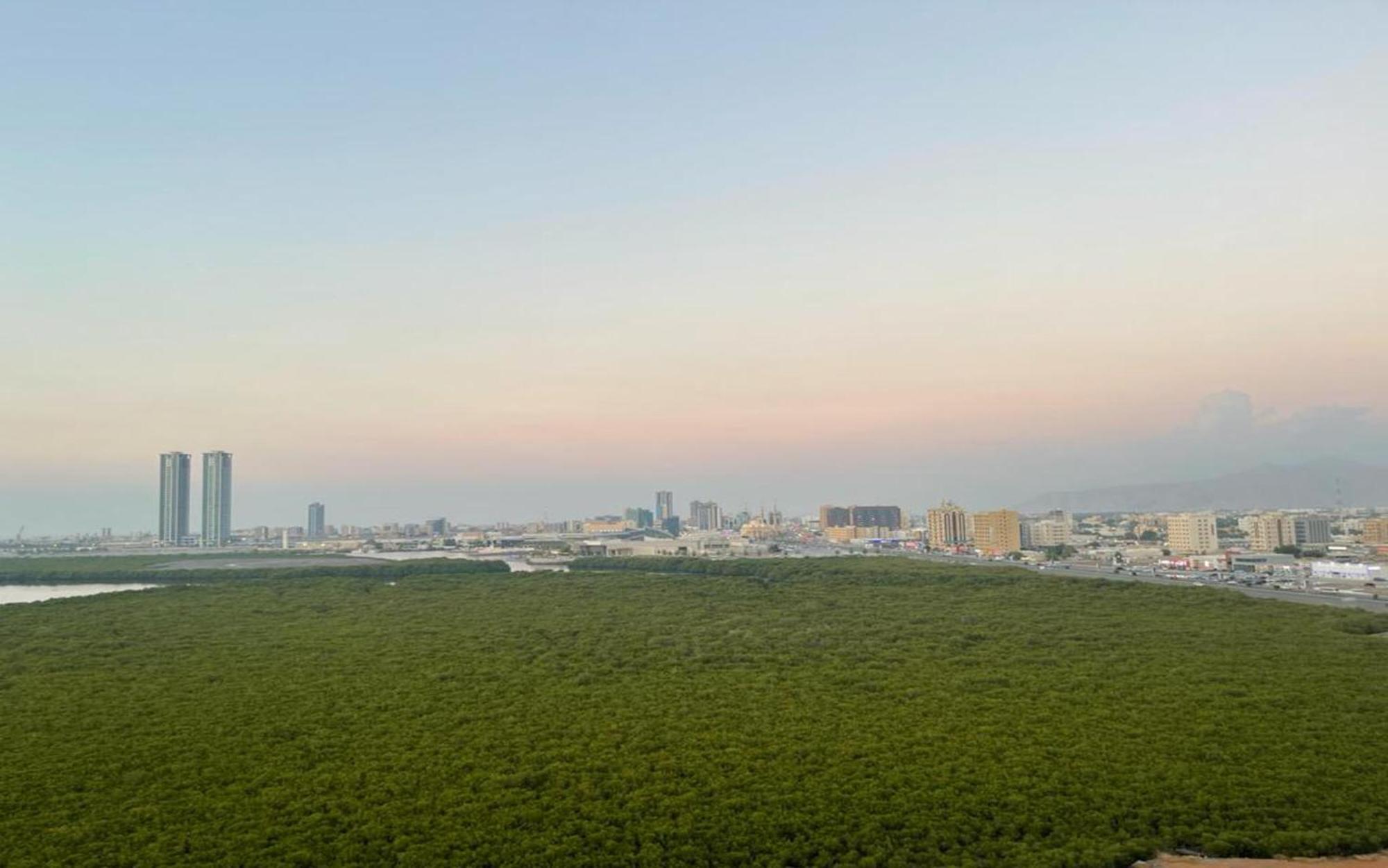Grand Pj Hotel Ras al-Khaimah Exterior foto