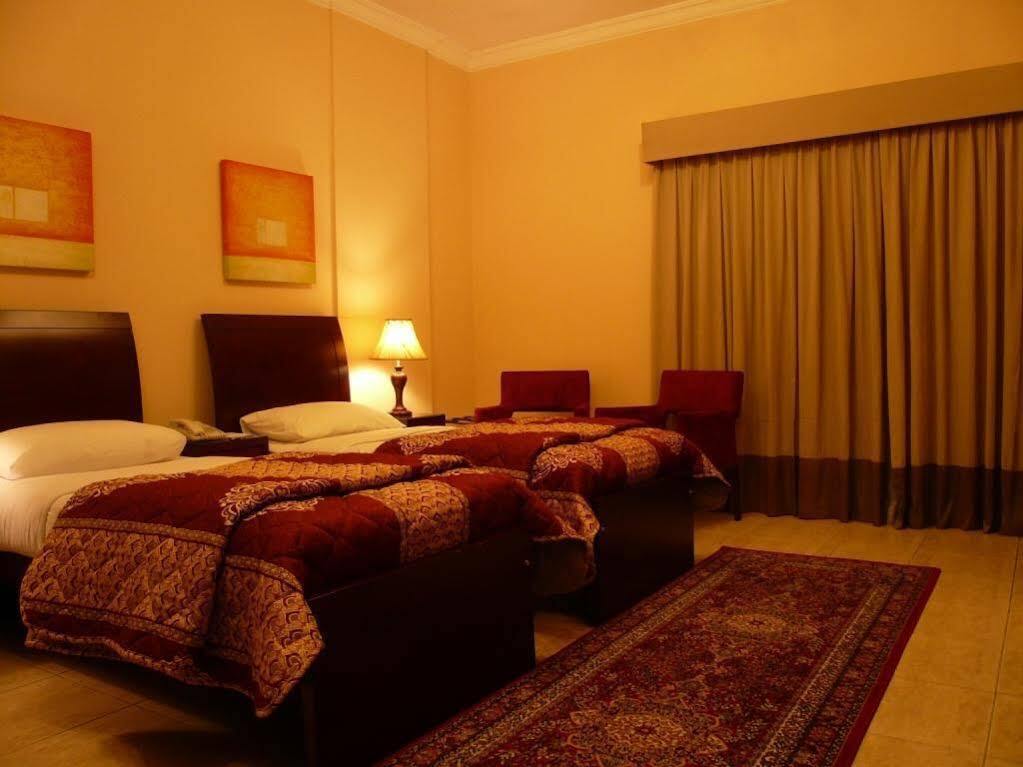 Grand Pj Hotel Ras al-Khaimah Exterior foto